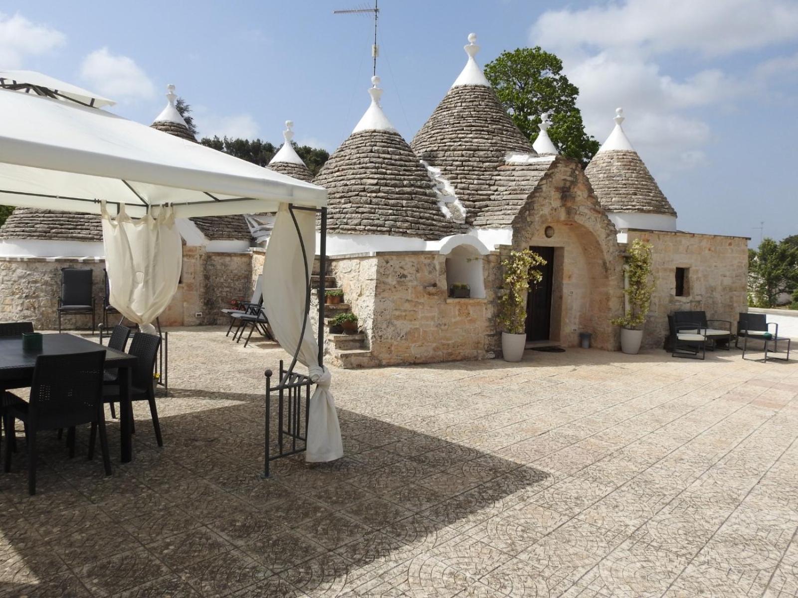 Вілла Trulli Del Sole Мартіна-Франка Екстер'єр фото